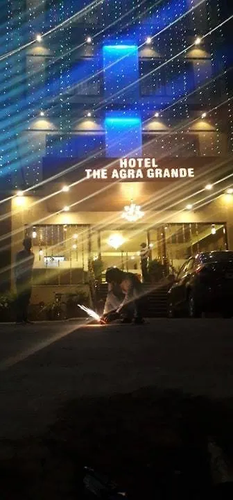 ***  Hotel Agra Grande By Goyal Hoteliers India