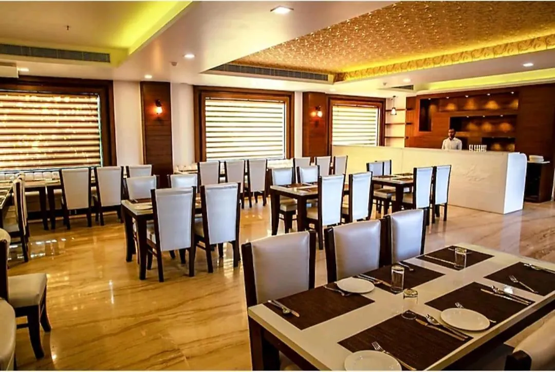 Hotel Agra Grande By Goyal Hoteliers 3*, Agra (Uttar Pradesh)