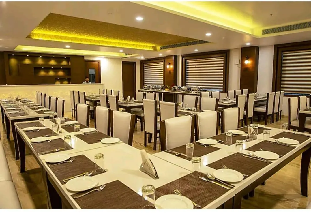 Hotel Agra Grande By Goyal Hoteliers  Agra (Uttar Pradesh)