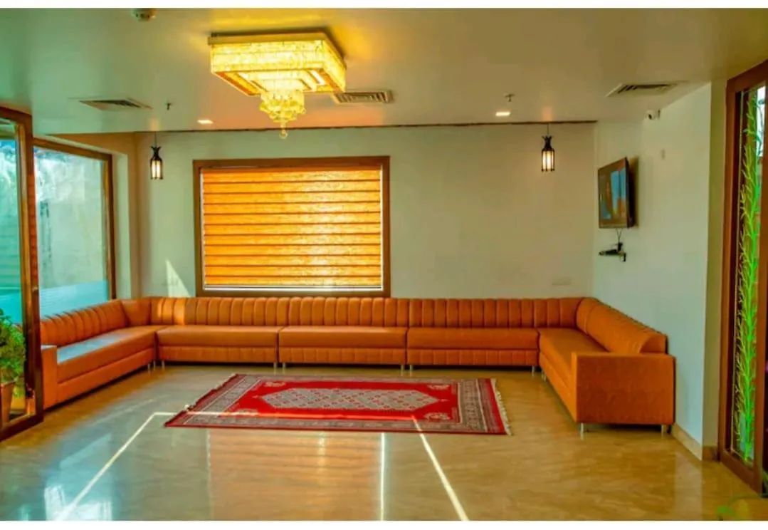Hotel Agra Grande By Goyal Hoteliers 3*, Agra (Uttar Pradesh)