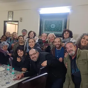  Проживание в семье Khas Mahal