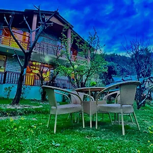 resort-tea-estate-cottage-and-away-from-city-hustle.hotels-munnar.com/