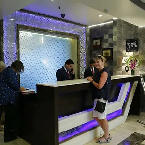 jivitesh.hotelsdelhi.org/